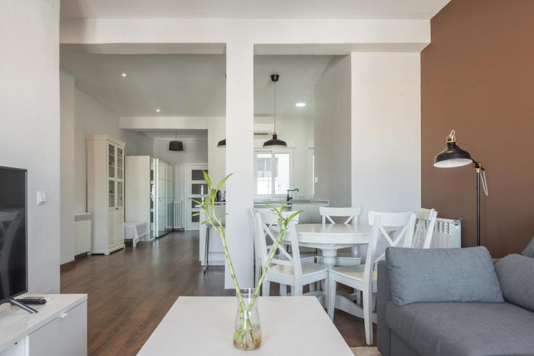 Mintystay - Paseo De Las Delicias مدريد المظهر الخارجي الصورة